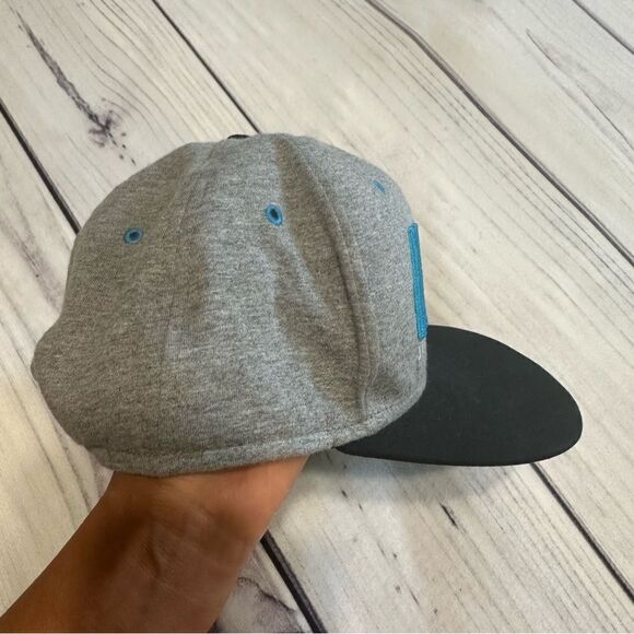 Nike “Just Do It” Flat Bill Snap Back Hat Cap Black Gray Teal Palm Floral - Picture 8 of 9